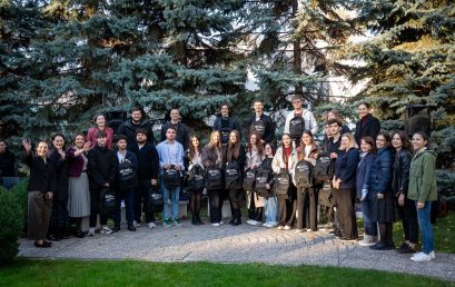 Student Scholarships / Moldcell Academy