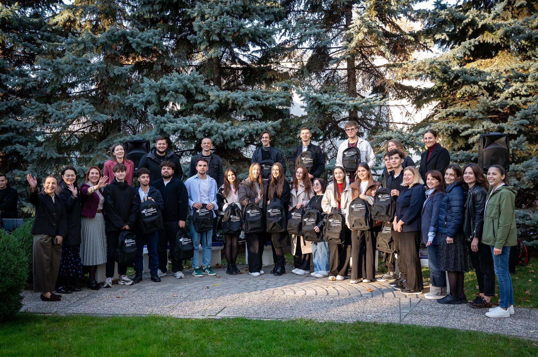 Student Scholarships / Moldcell Academy