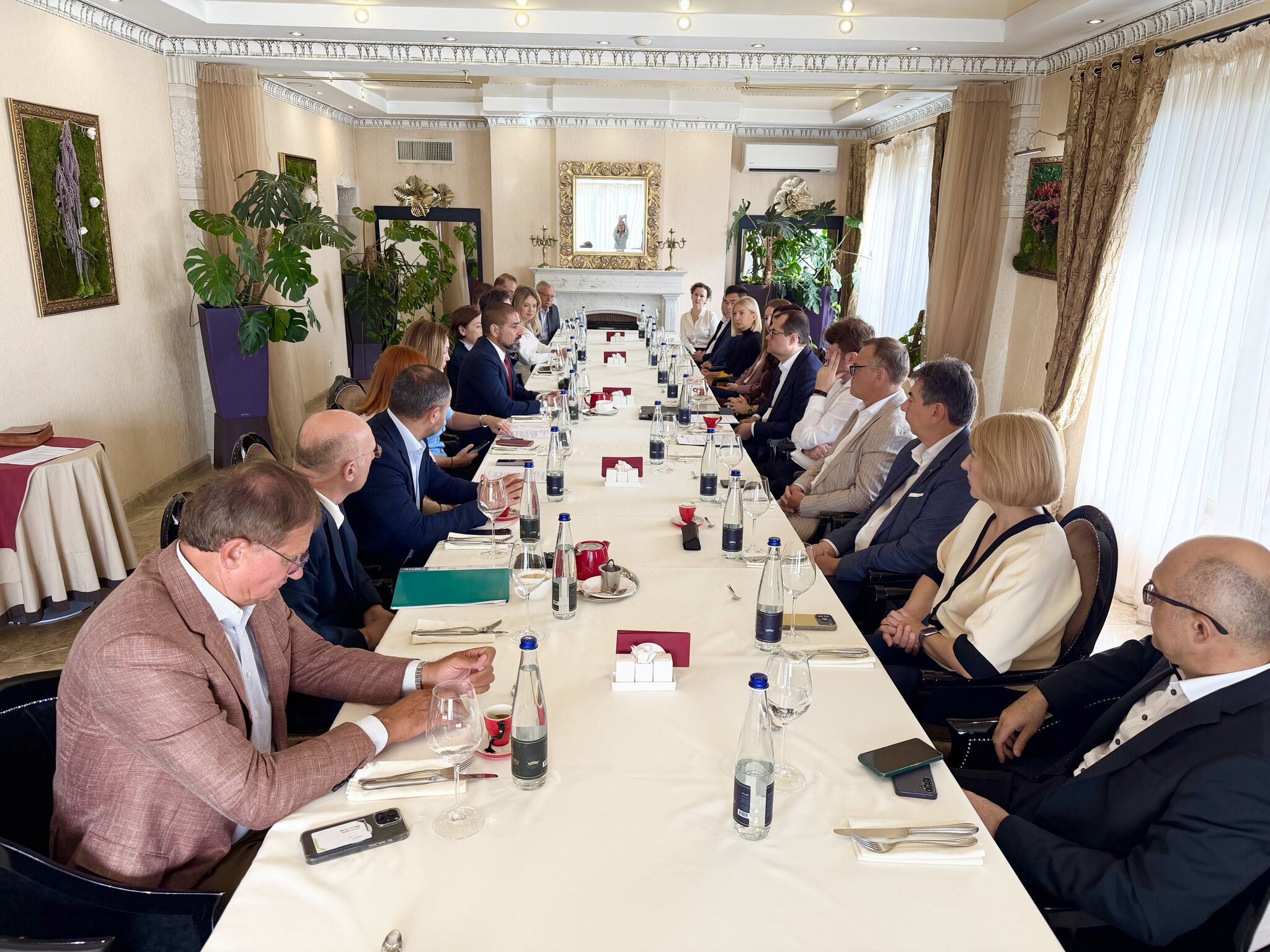 Business Breakfast with Vasile Tofan, Prime Minister of the Republic of Moldova